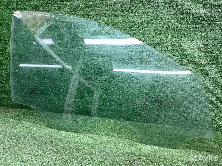 Стекло двери переднее правое Kia Ceed ED