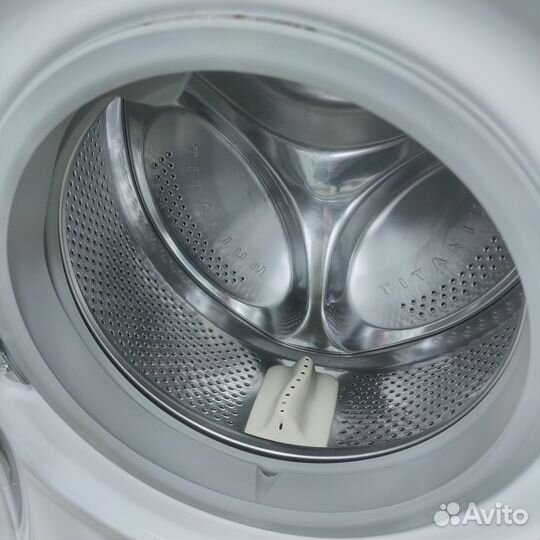 Стиральная машина Hotpoint -Ariston 7 кг