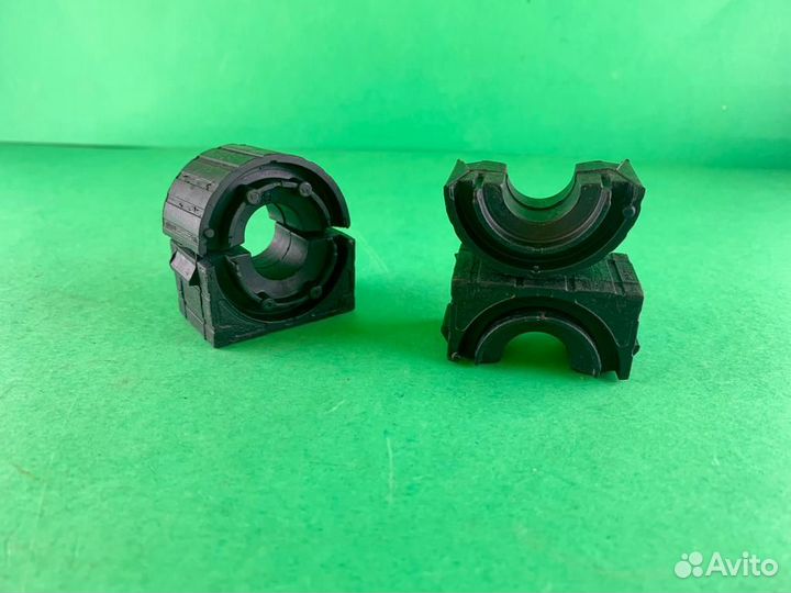 Комплект втулок переднего стабилизатора Opel Astra