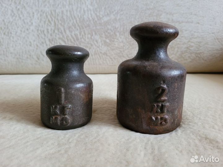 Гири весовые СССР, 1 и 2 кг