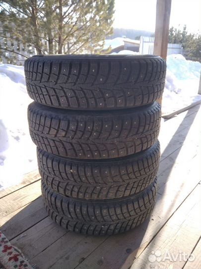 Колеса шипованные 175/70 R14 laufenn