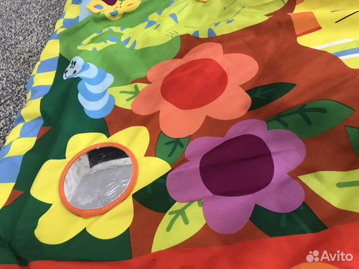 Развивающий коврик