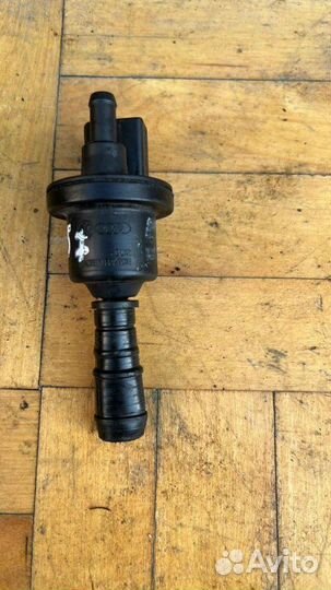 Клапан продувки адсорбера Volkswagen Golf 6