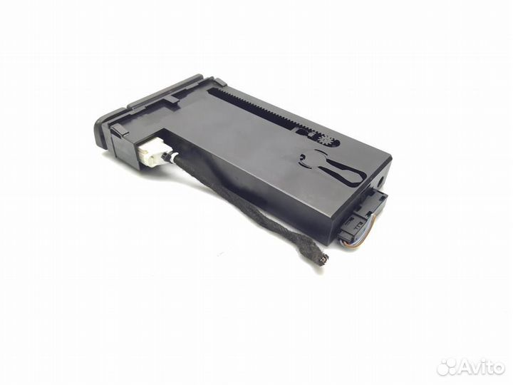 Подстаканник Audi A4 B6 2004 8E2941561C