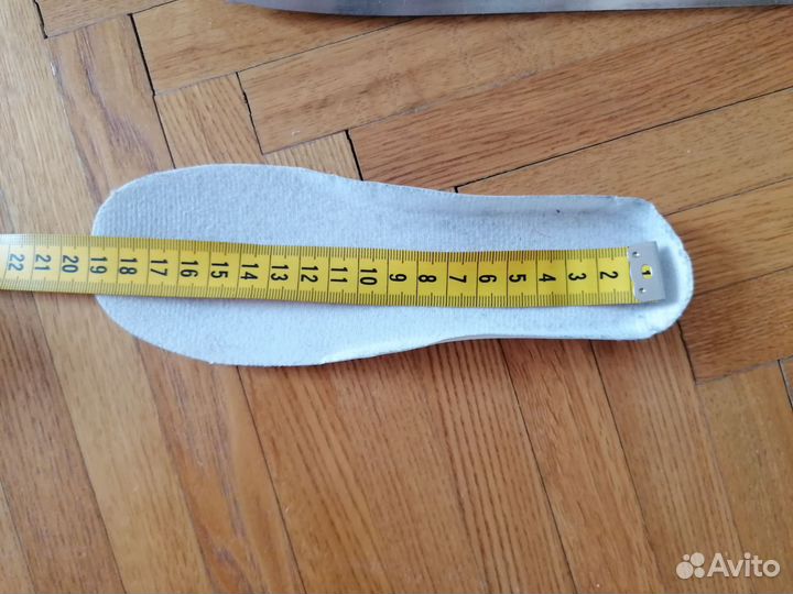 Коньки детские на девочку