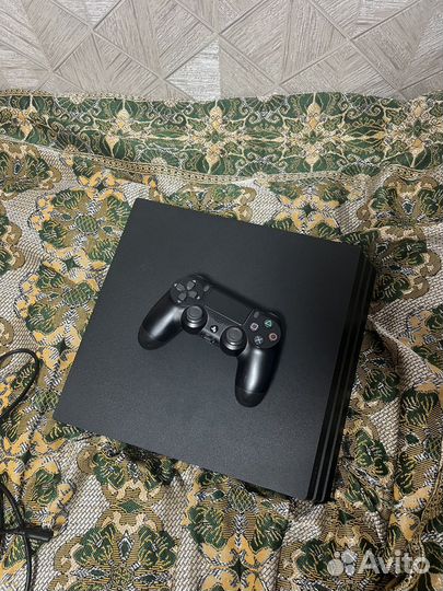 Sony PS4 pro 1tb