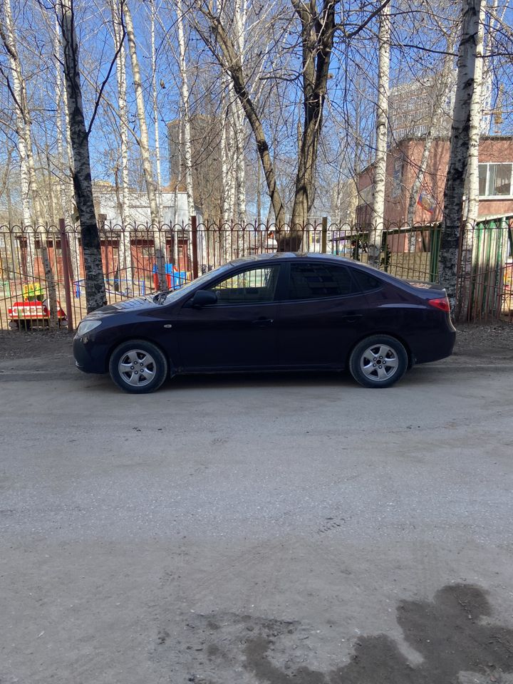 Hyundai Elantra: фото владельца