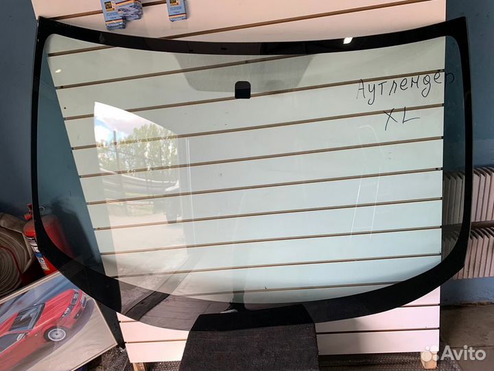 Лобовое стекло Митсубиси Аутлендер хл