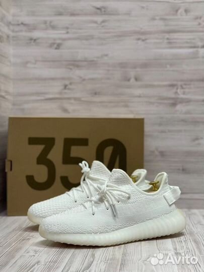 Кроссовки Adidas Yeezy boost 350