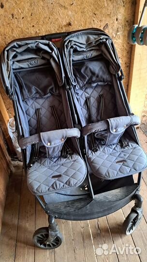 Коляска для двойни