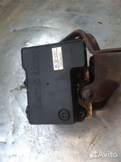 Блок ABS Mitsubishi lancer9 1.6