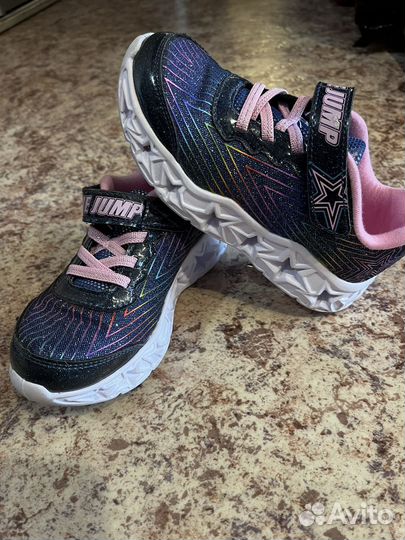 Кроссовки для девочки