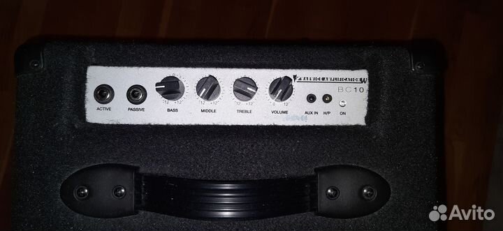 Басовый комбоусилитель Warwick BC 10