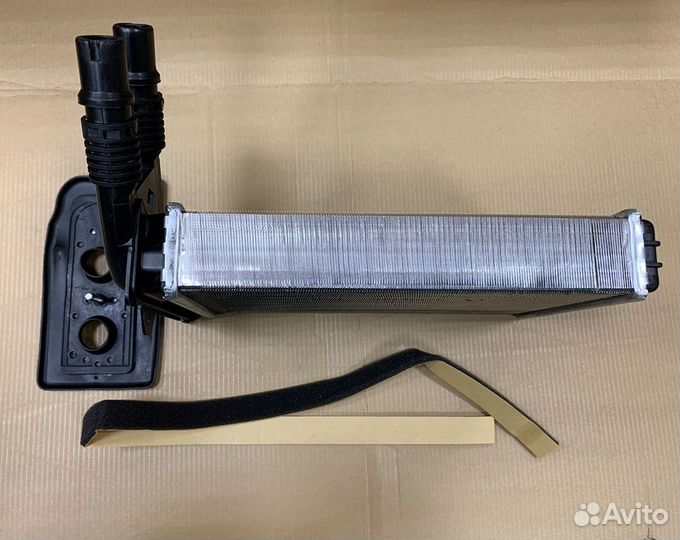 Радиатор отопителя Renault Kangoo 1