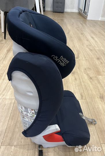 Автокресло britax romer