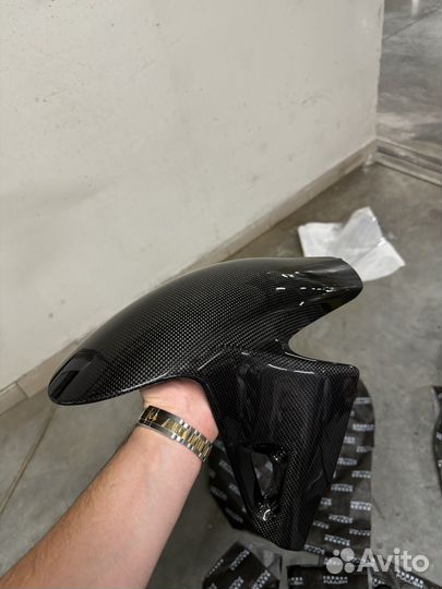 Переднее карбонкрыло на Ducati Fullsix carbon