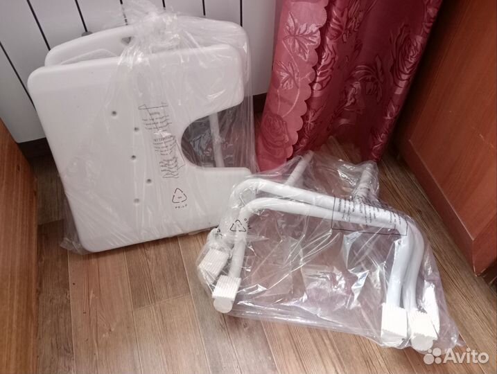 Сиденье для ванн для ухода за инвалидами