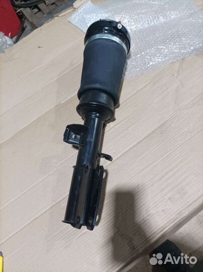 Амортизатор BMW X-5 (E53) передний, пневмо