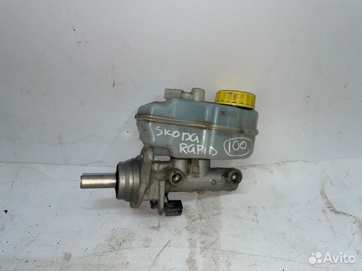 Главный тормозной цилиндр Skoda Rapid NH3 cwvb