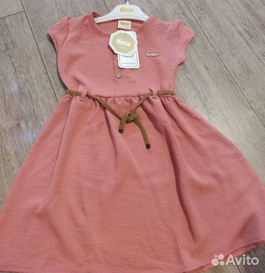 Платье для девочки новое
