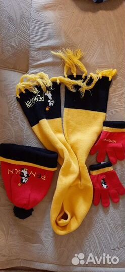 Шапка, шарф, перчатки на два годика