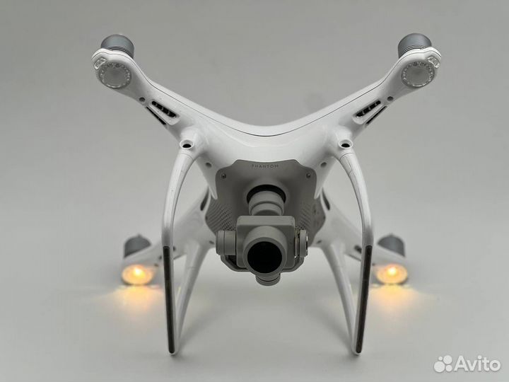 DJi phantom 4 pro с 2 батареями и hdmi модулем