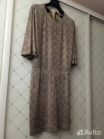 Стильное платье
