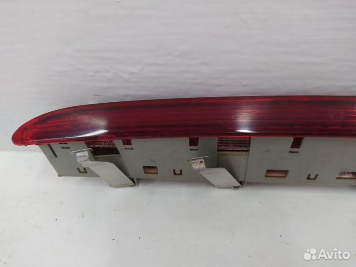 Стоп-сигнал Mercedes ML W164 (2005-2008)