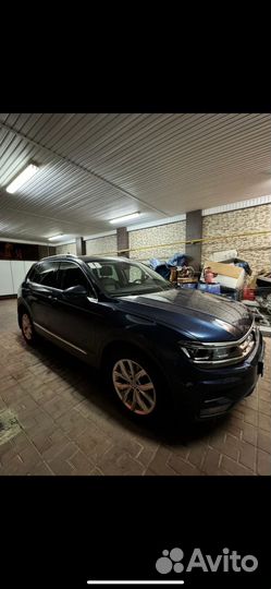 Volkswagen Tiguan 2.0 AMT, 2018, 150 000 км