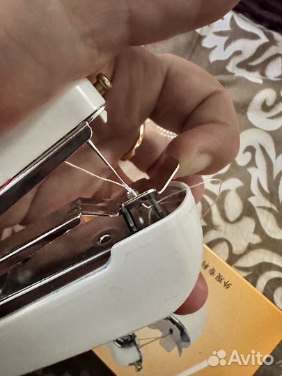 Швейная машинка ручная