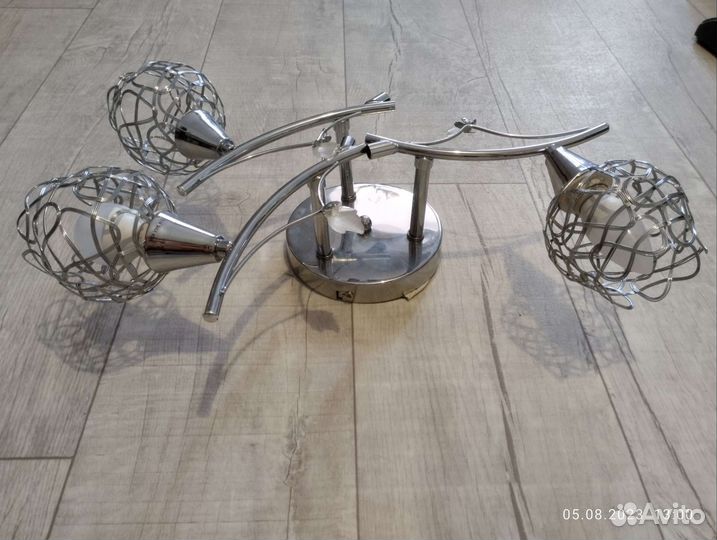 Светильник потолочный