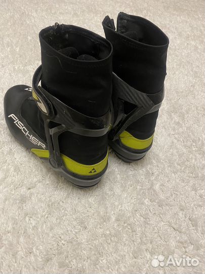 Лыжные ботинки fischer