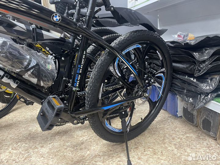 Велосипед BMW