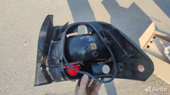 Фонарь задний левый volkswagen polo 5 рестайлинг