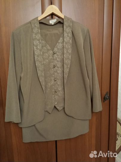 Костюм юбка