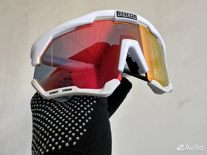 Очки спортивные