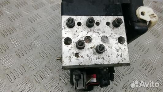 Блок ABS lexus LS 3 (1NI12KW01)
