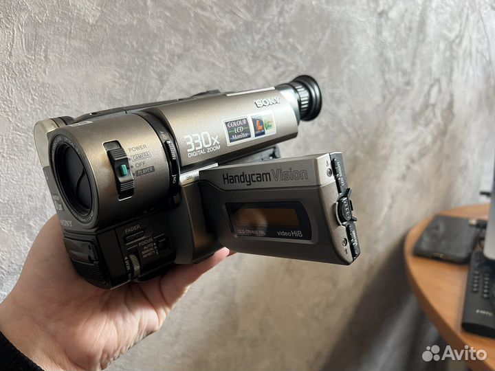 Видеокамера Sony handycam vision