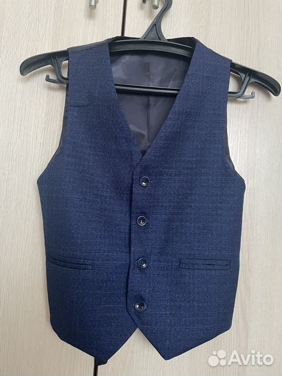 Школьный костюм