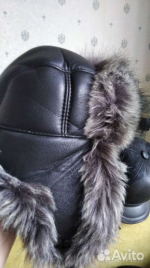 Шапки и кепка 4 шт, 58 размер