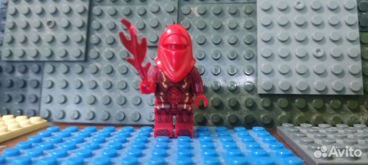 Lego мини фигурки