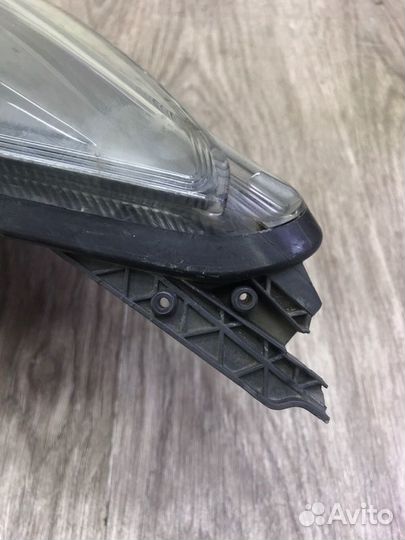 Фара передняя правая Opel Insignia универсал 2013