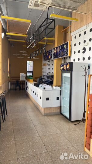 Администратор в кафе