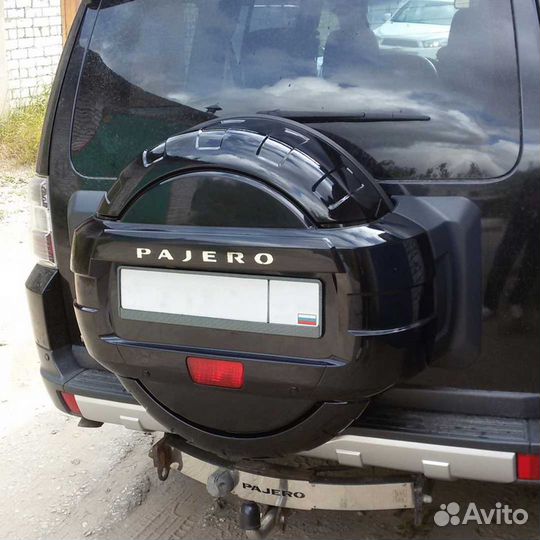 Бокс запасного колеса(чехол) для Mitsubishi Pajero