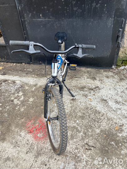 Велосипед детский белый Rockrider ST 100 20