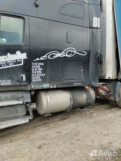 Kenworth T2000, 2000