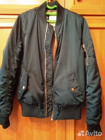 Куртка бомбер для девочек, девушек 40-42 размер