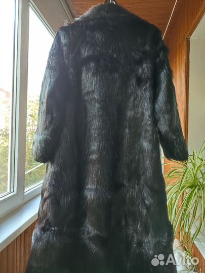 Шуба из нутрии натуральная
