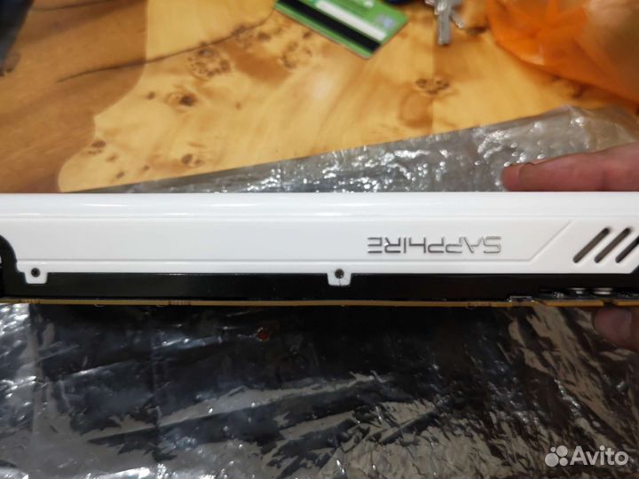 Radeon HD7950 mac edition
