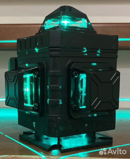 Лазерный уровень 4D